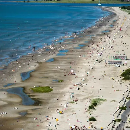 Grand Karusselli Beach Parnawa
